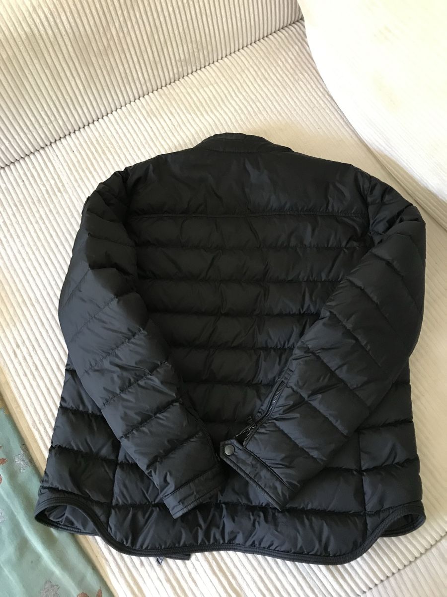 Moncler Vestes: Last Chance, Sale! Moncler Daunenjacke schwarz – D'occasion à Olten par juliansaibene 5