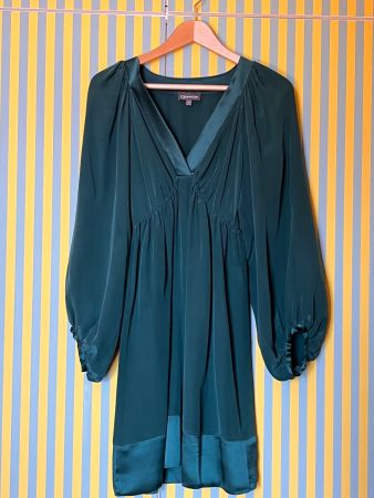 Robe Queenie taille 1 en soie 100%