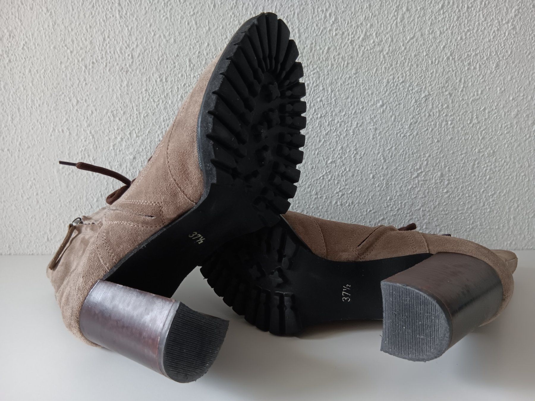 Max & Moi Damenschuhe: MAX & MOI Bottines / Stiefeletten pointure / Nummer 37,5 – Gebraucht aus Cossonay-ville von Super-Price-Quality 8