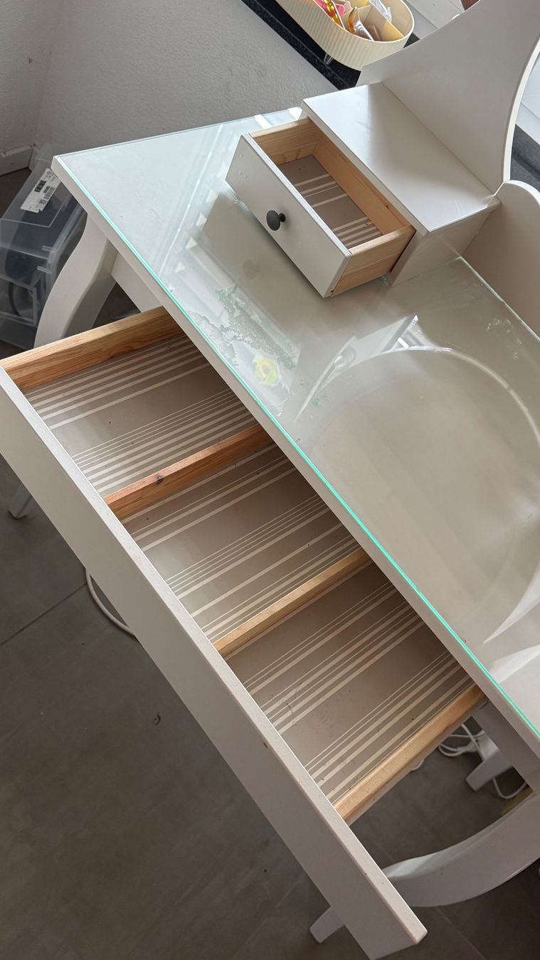 Ikea Tavoli da trucco: Coiffeuse IKEA HEMNES blanche avec miroir – Nuovo (secondo la descrizione) da Treyvaux venduto da sophie_2210 4
