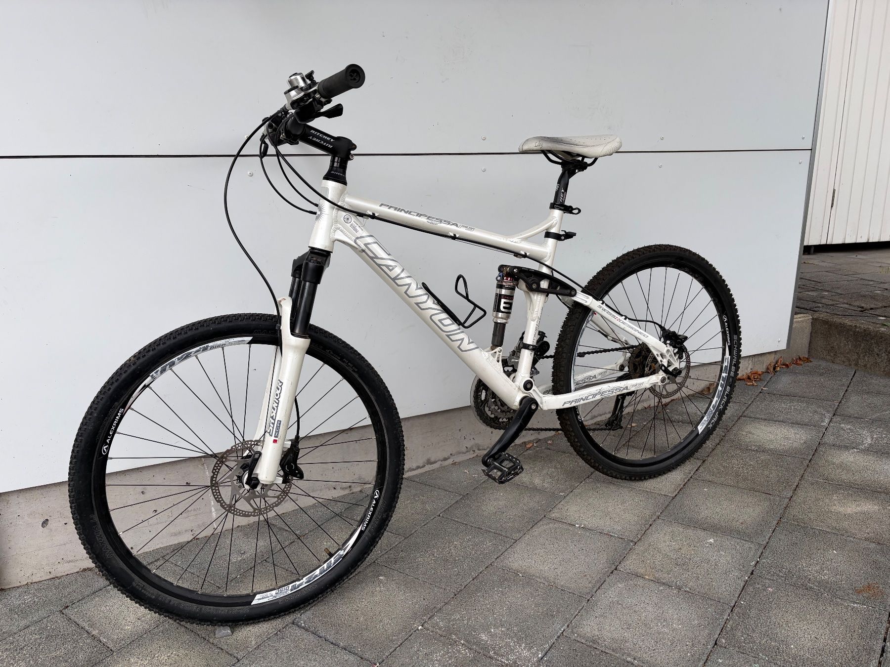 Canyon Biciclette: CANYON Principessa FS – Usato da Ballwil venduto da Polini885