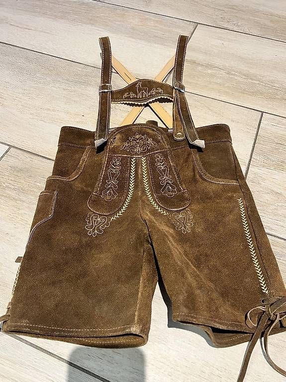 Pantaloni: Lederhose von St. Peter Trachten, Größe 110 – Usato da Winterthur venduto da Steffiline
