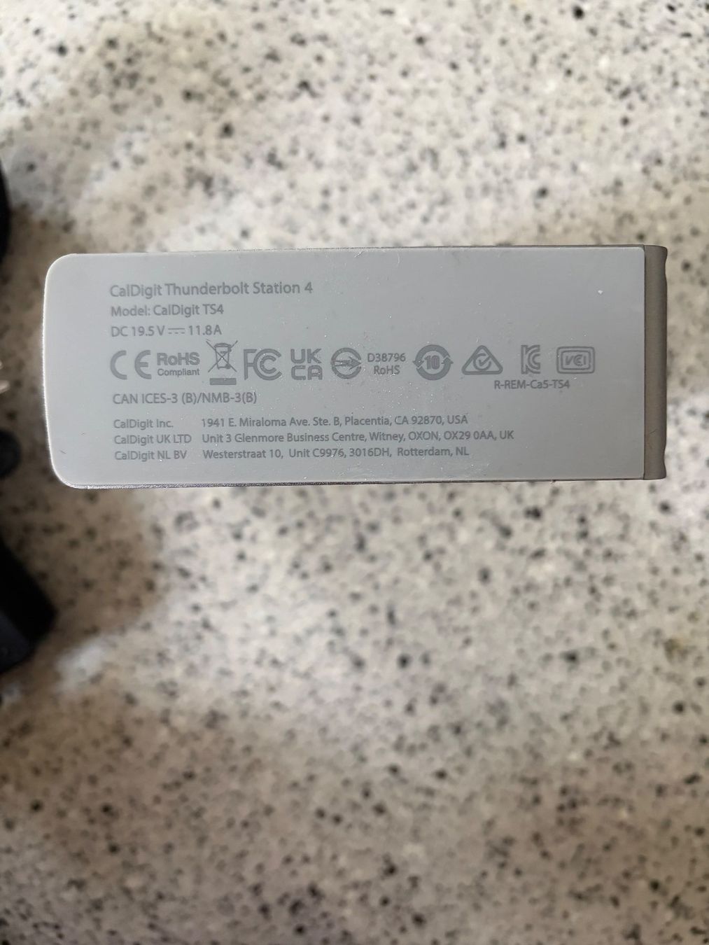 CalDigit Docking station: Caldigit TS4 – Usato da Muttenz venduto da denoized 2