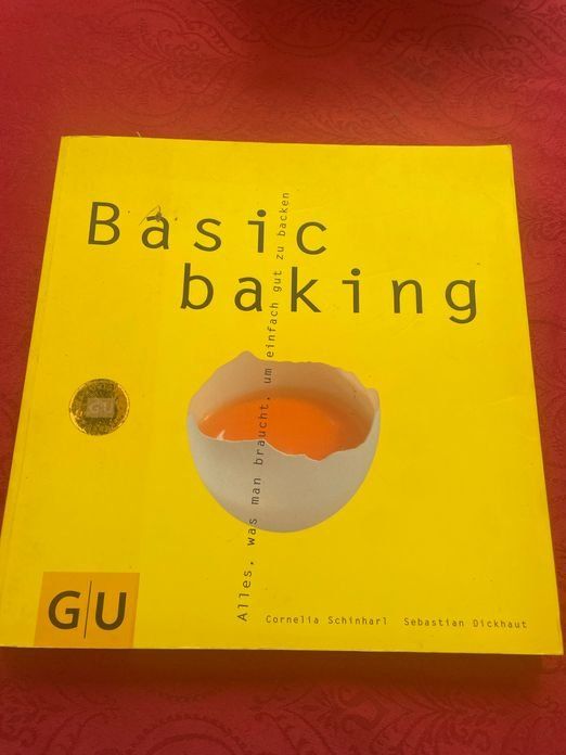 Bücher: GU Basic baking alles was man braucht um einfach gut zu back – Gebraucht aus Bergdietikon von Book-4-you_2nd