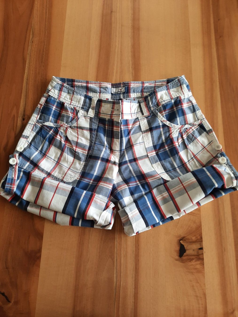 Pantaloni: Damen Bermudas, Gr. 38 – Usato da Ibach venduto da urs_sl5h 2