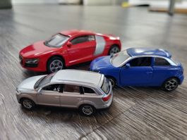 Petites voitures Audi