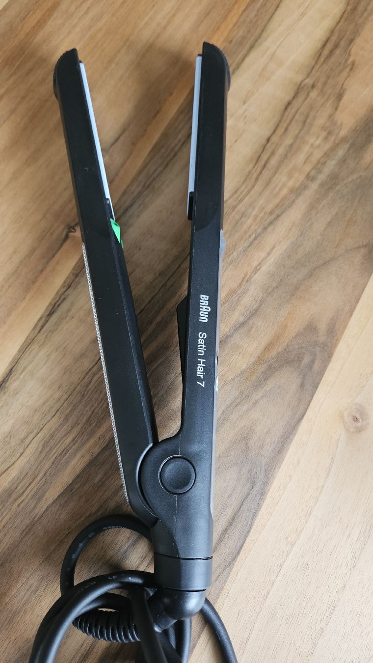 Accessori per capelli: Braun Glätteisen – Usato da Meggen venduto da Msmarket