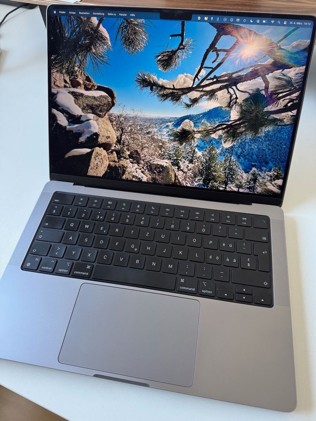 Apple Notebooks: MacBook Pro M2 2023 – Gebraucht aus Tägerwilen von