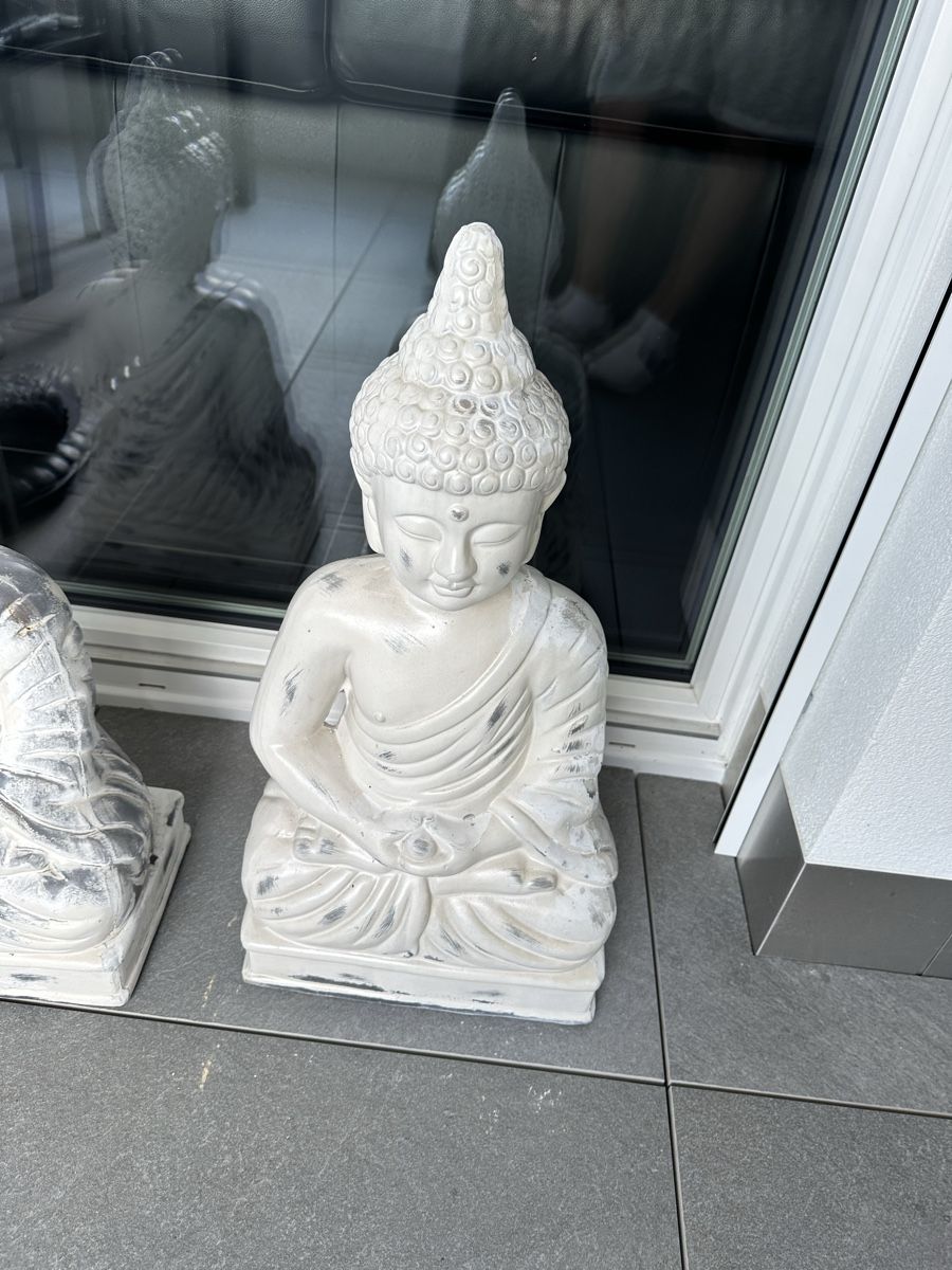 Statuette: Buddha Figur (2x) – Usato da Bürglen TG venduto da m23 1