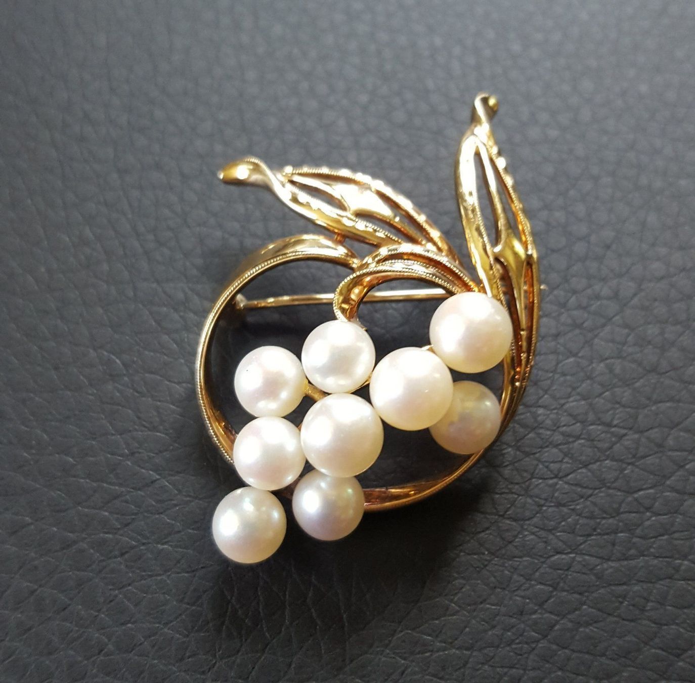 Spille & Fermagli: Gold 585 Brosche Mit Perlen – Usato da Wald ZH venduto da Dasilver 2