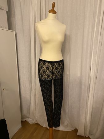 Elegante Spitzenleggings, Schwarz,M, Neu