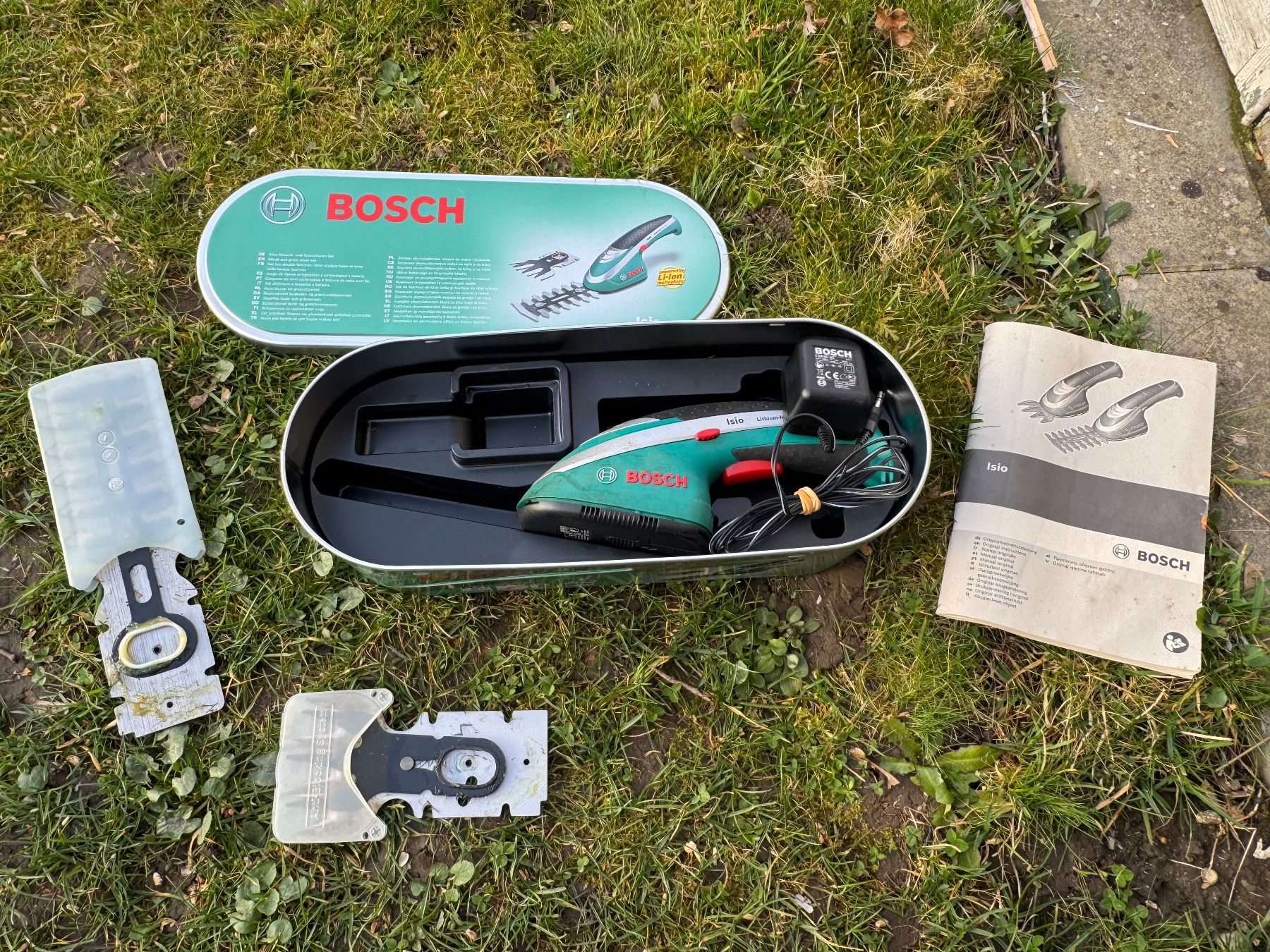 Bosch Tutti gli attrezzi: Bosch Isio Grasschere – Usato da Frauenfeld venduto da dilili