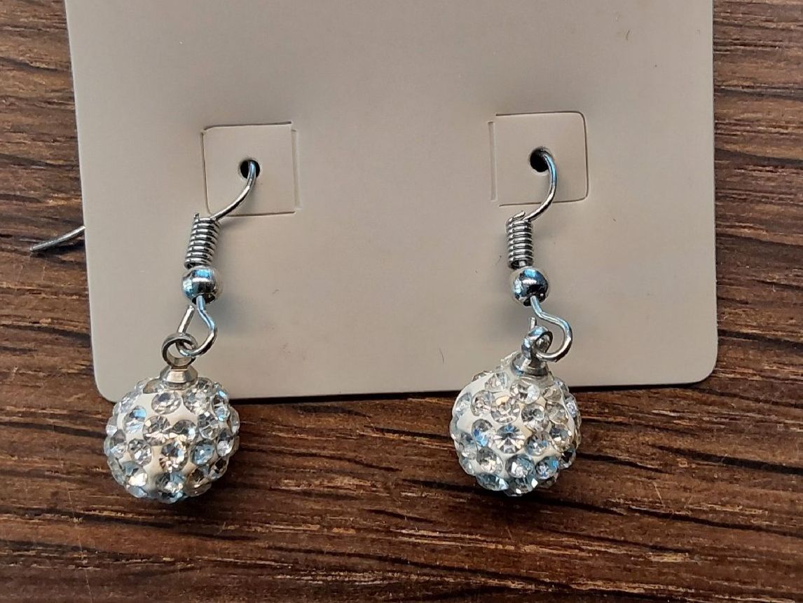 Orecchini pendenti & Orecchini a lobo: Ohrschmuck neu – Nuovo e nell'imballaggio originale da Köniz venduto da scopello12
