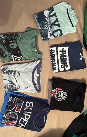 Tshirt und Pijamas 170/176