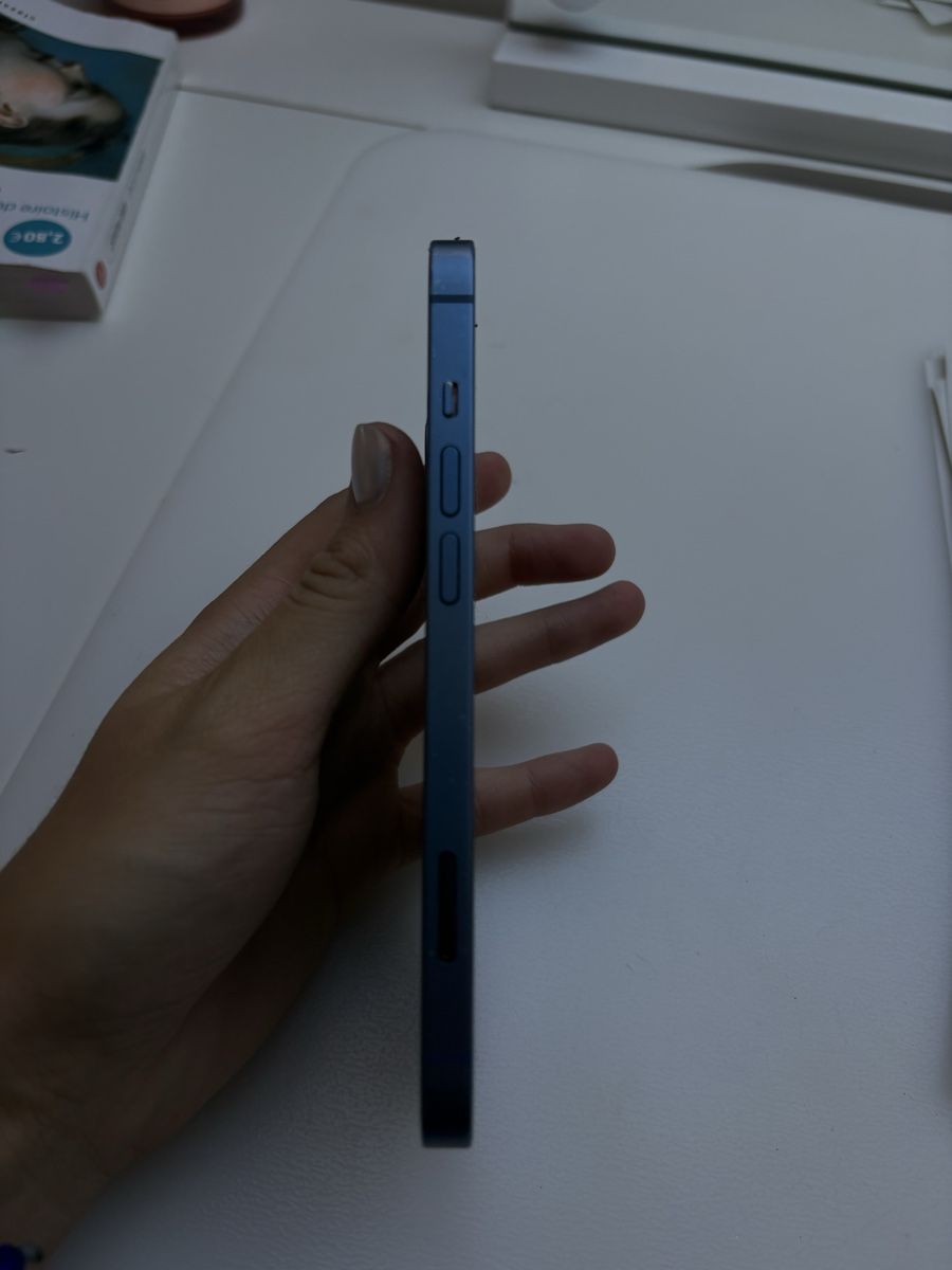 Telefone: iPhone 13 Apple bleu foncé  – Gebraucht aus Le Grand-Saconnex von c7w_ngx7 2