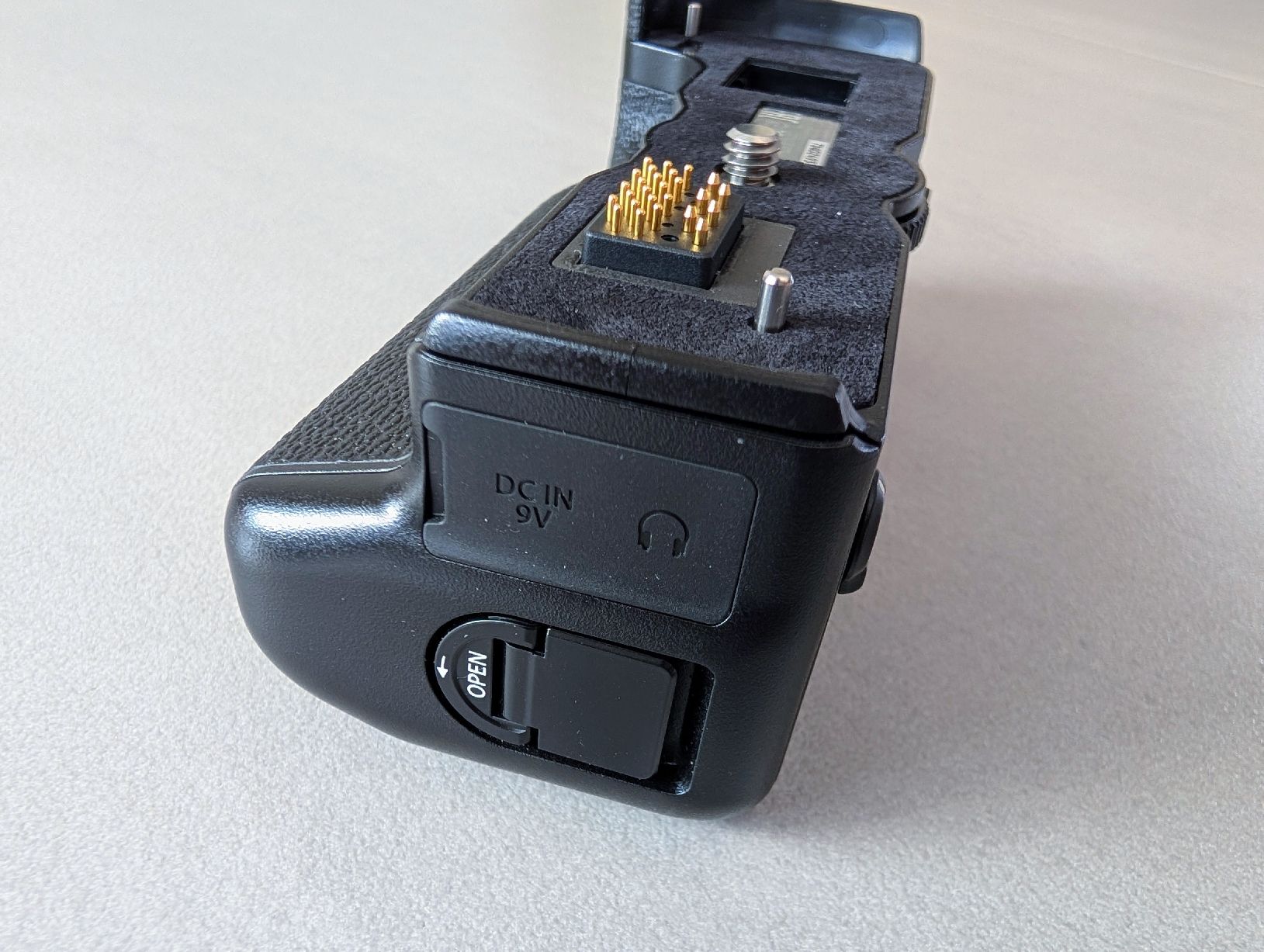 Caricatori & Batterie: Batteriegriff Fujifilm X-T2 – Nuovo (secondo la descrizione) da Sursee venduto da Jemi5 2