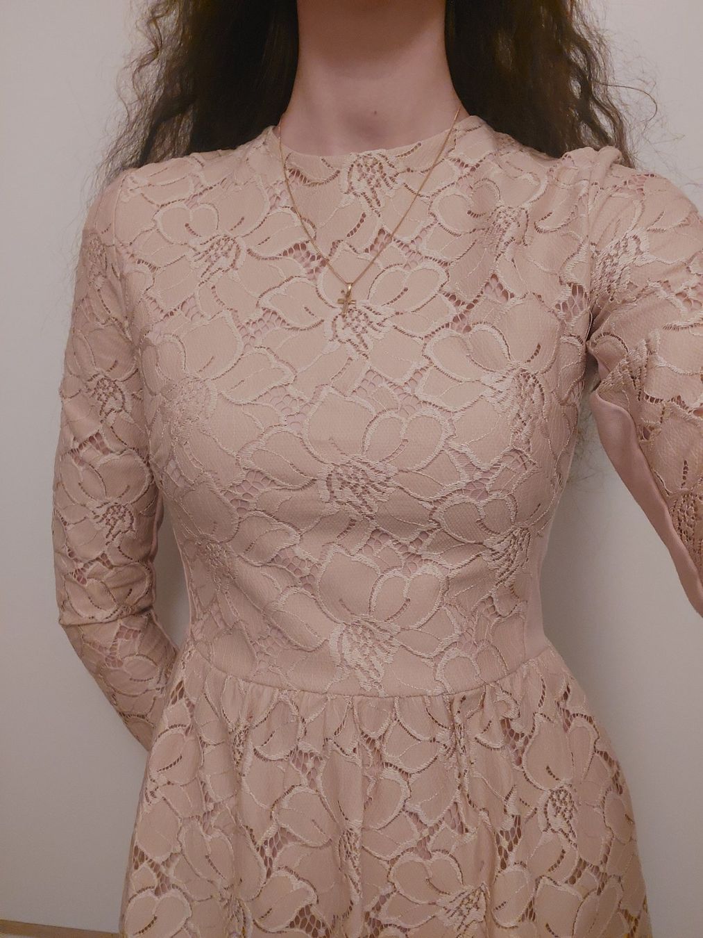 H&M Robes: Spitzenkleid – Neuf (Voir description) à Sion par aud_7pxl 2