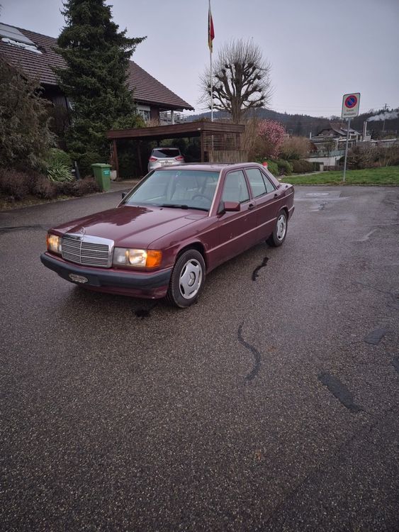 Mercedes-Benz 190E 2.3