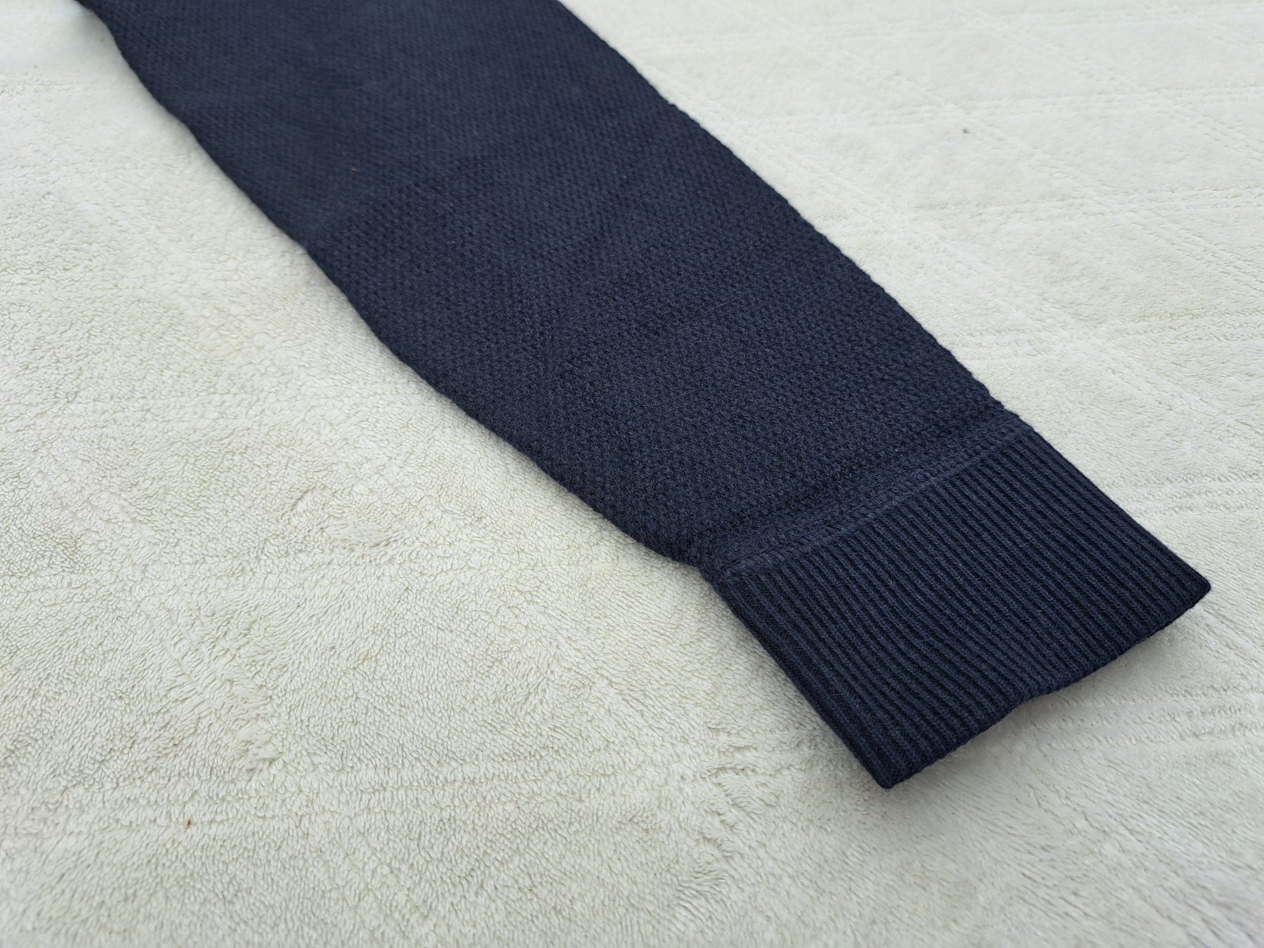 C&A Maglioni & Felpe: Herrenpullover C&A dunkelblau Grösse M Baumwolle – Usato da Gysenstein venduto da joshuas81 2