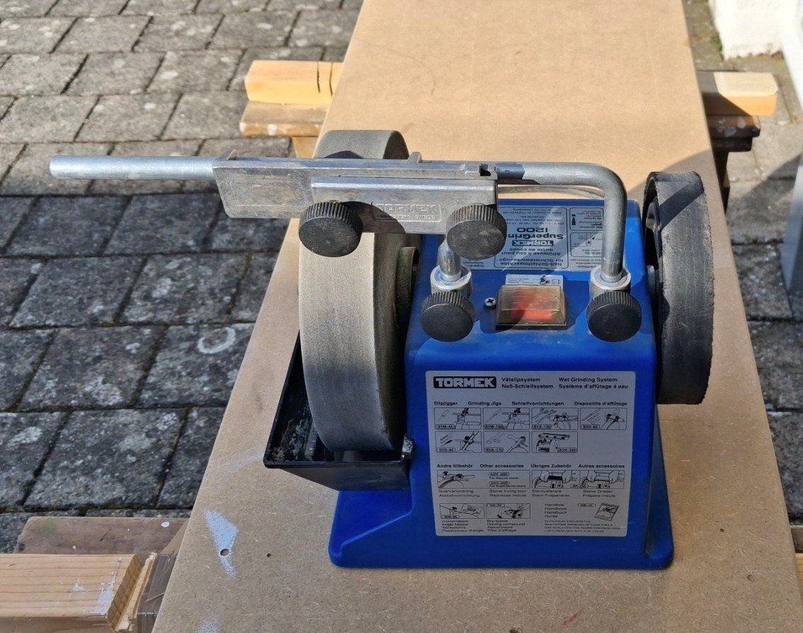Tormek Tutte le macchine: Tormek SuperGrind 1200 – Usato da Villars-sur-Glane venduto da Dam0