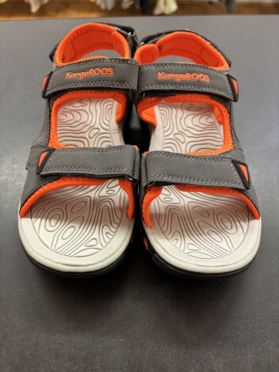 Schuhe für Jungen: KangaROOS Sandalen Grau Orange, Grösse 37 – Gebraucht aus Büren an der Aare von Nikito2001 3