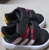 Adidas Kinder Sneaker Schwarz Grösse 22