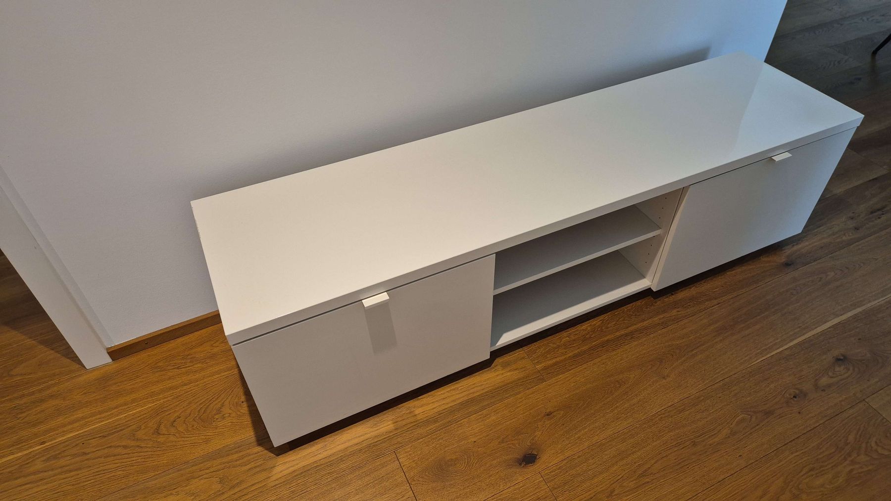 Ikea TV Möbel: TV Möbel weiss – Gebraucht aus Wigoltingen von del_5fpm