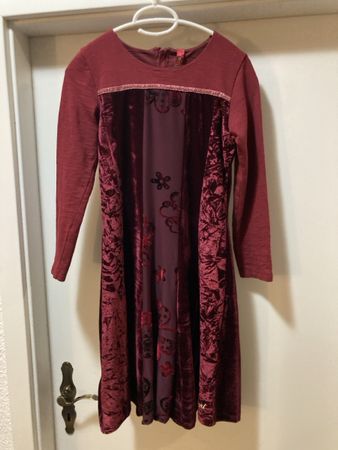 Desigual Kleid, bordeauxrot, Gr. R/S, Samt-Applikationen! (5