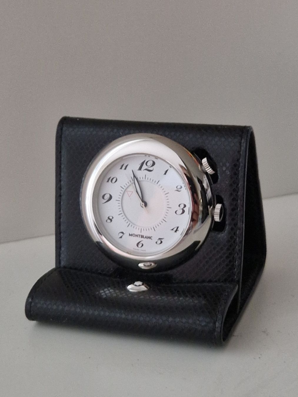 Montblanc Orologi: MONTBLANC Reisewecker 9676 – Nuovo (secondo la descrizione) da Ormalingen venduto da duftladen