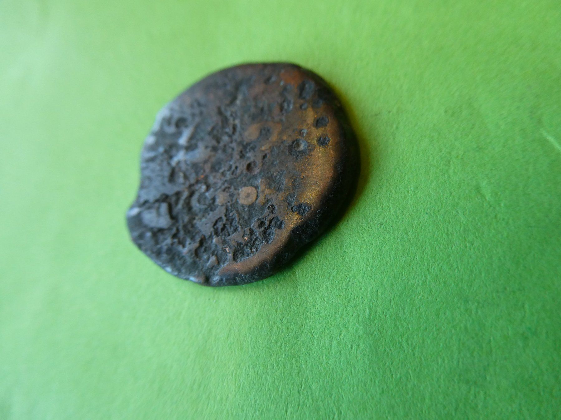 Alle Münzen: uralte   Bronzemünze  23 mm  5.22 g – Gebraucht aus Hinterforst von Rohusri 3