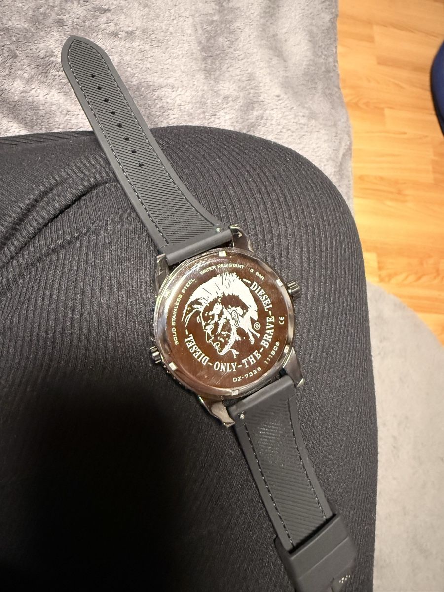 Diesel Orologi: Diesel Uhr, neuwertig – Nuovo (secondo la descrizione) da Langwiesen venduto da xan_8pfb 3