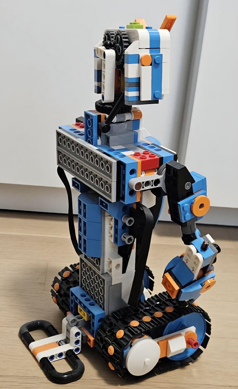 Lego Kit di costruzioni: Lego Boost 17101 – Usato da Effretikon venduto da Albin7 3