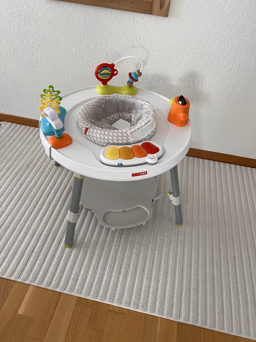 Giocattoli: Skip Hop Explore & More Babytrainer – Usato da Zollikofen venduto da FFD. 1
