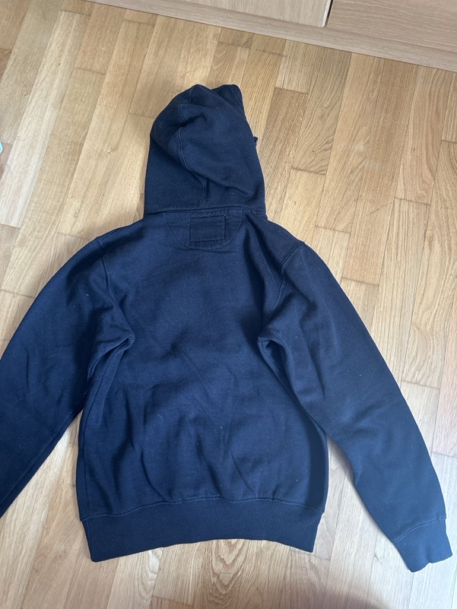 Hard Rock Cafe Pulls & Sweat-shirts: Pullover Hard Rock Hotel Davos – D'occasion à Alterswil FR par kat_cfw8 2