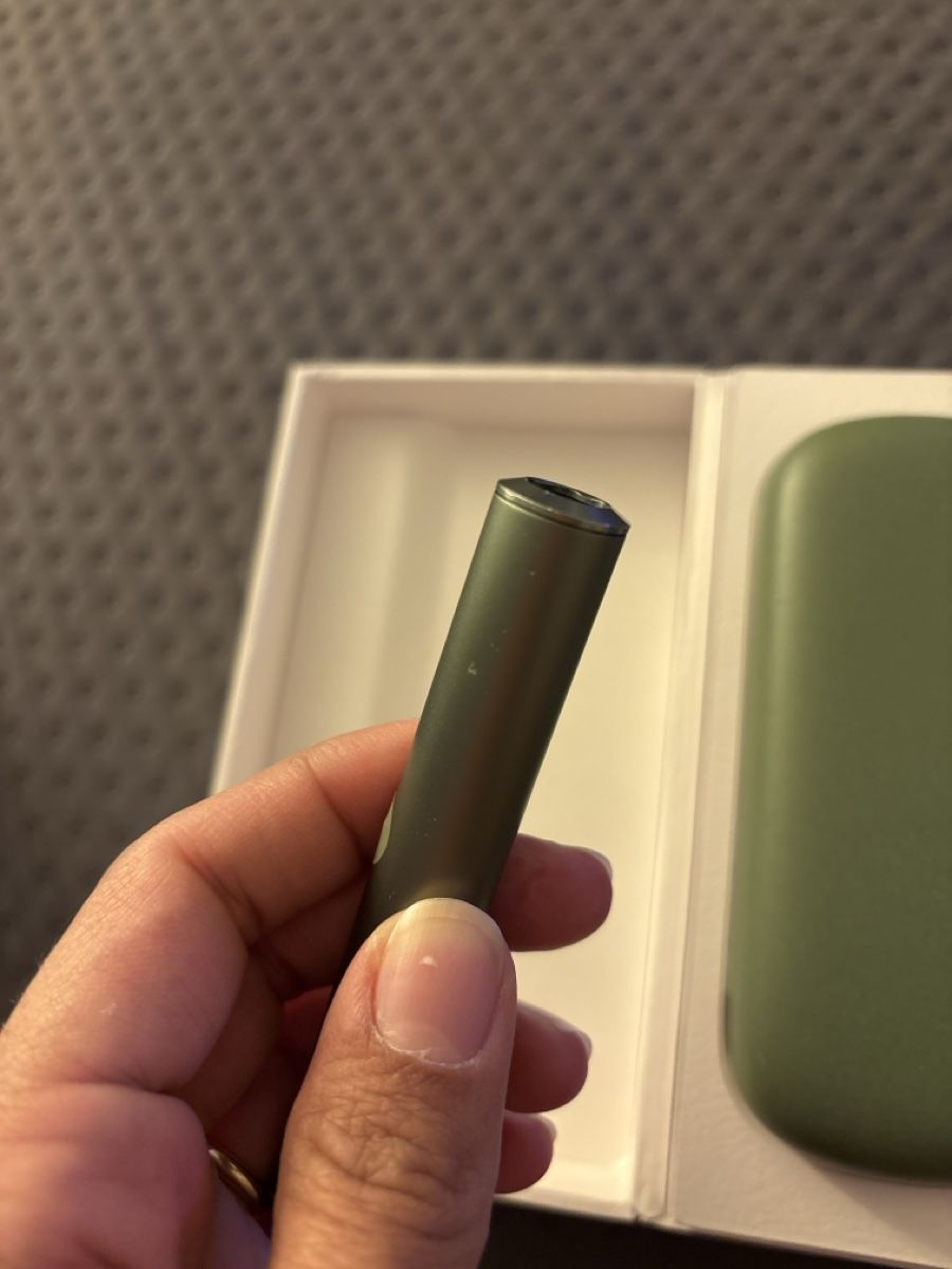 Iqos Altri Prodotti per fumatori: IQOS Iluma Moss Green gebraucht – Usato da Leibstadt venduto da man_mt5p 6