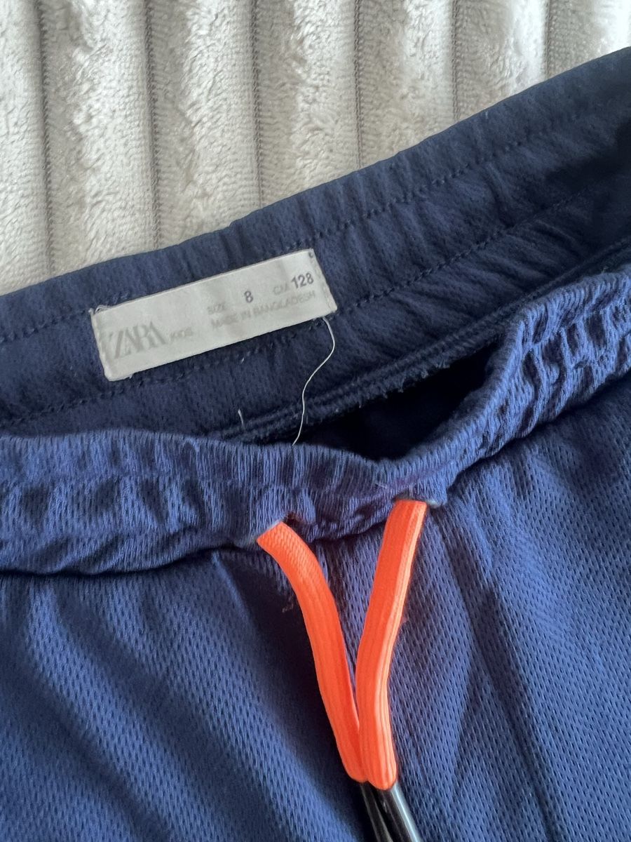 Zara Pantaloni: ZARA SHORTS NAVY GR 128 – Usato da Basel venduto da theo-g77 2