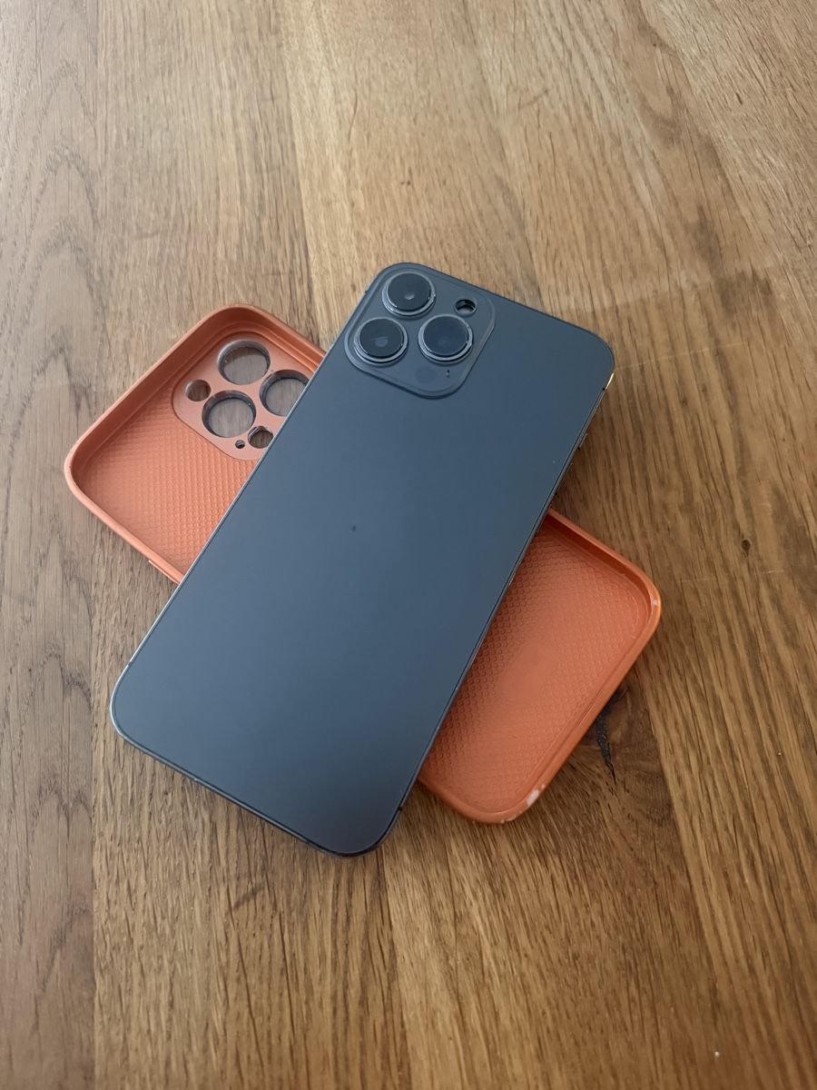 Apple Handys / Smartphones: iPhone 13 Pro Max finitions défectueux – Defekt aus La Roche FR von Micas135 2