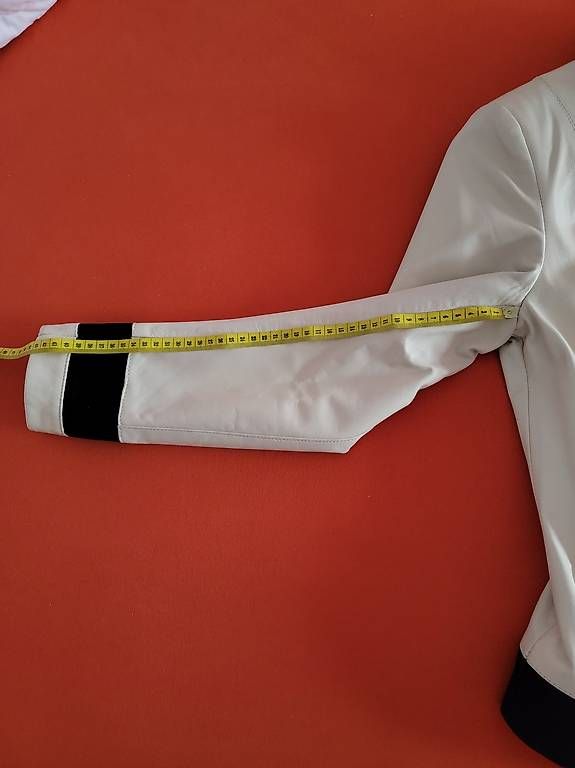 Giacche: Lederjacke – Usato da Basel venduto da Rangela 3