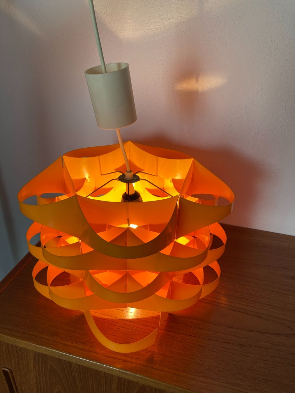 Kronleuchter & Deckenlampen: Retro Designer Hängelampe – Defekt aus Wil SG von Pin05