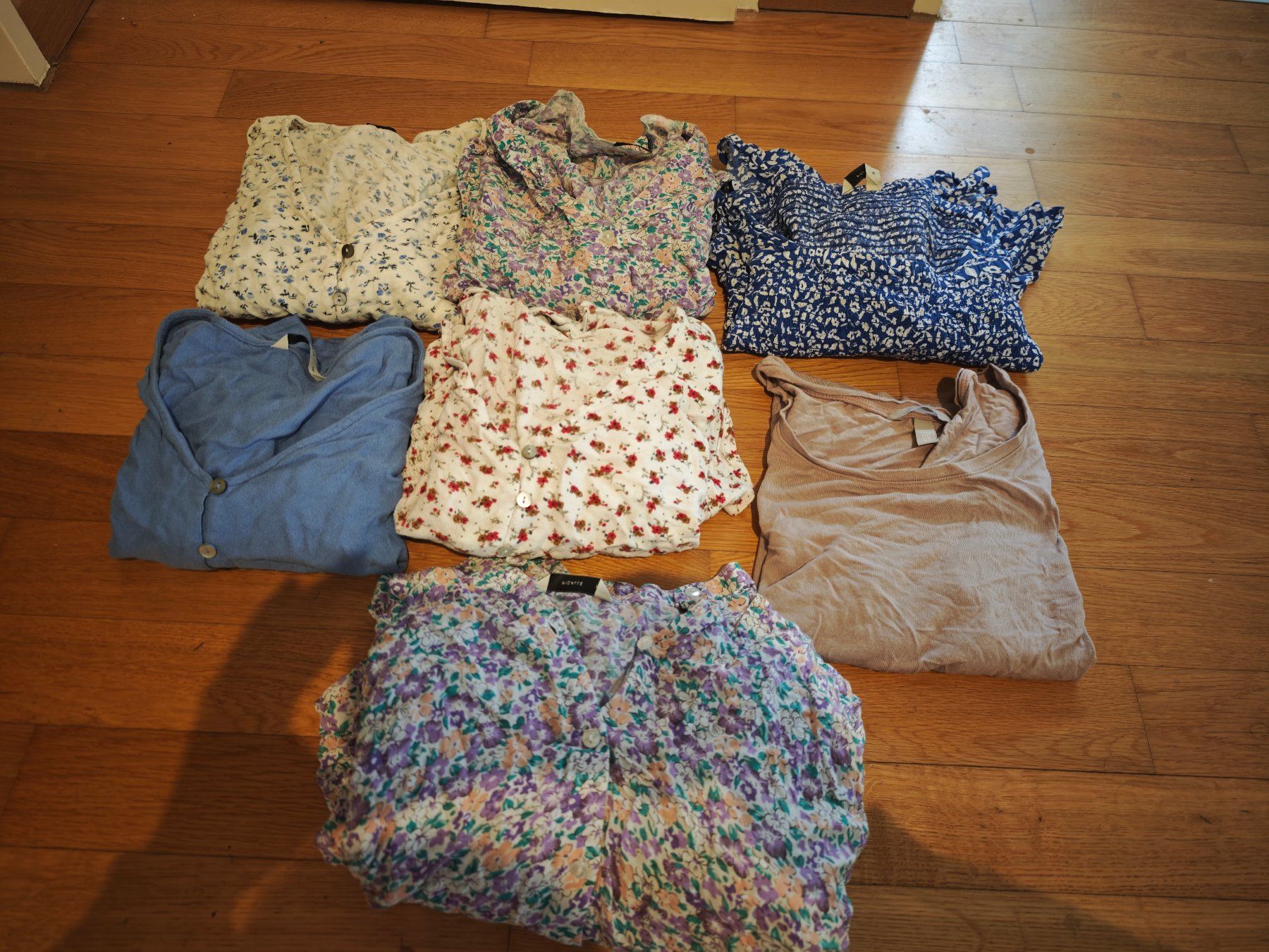 Kleiderpakete: Sommer set – Gebraucht aus Bonstetten von lin_fy7n