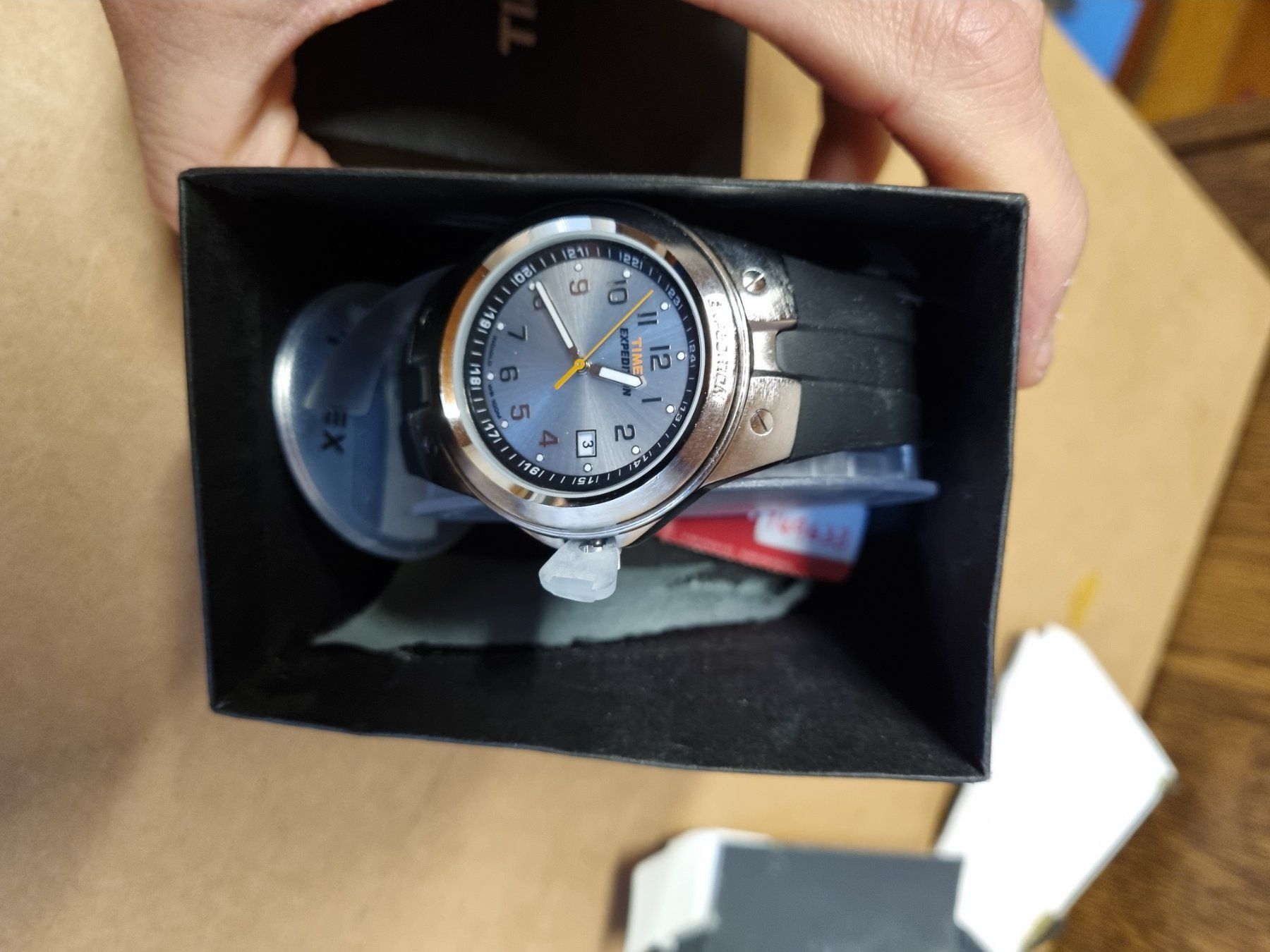 Timex Uhren: Timex Expedition – Defekt aus Schaffhausen von Leveron13 2