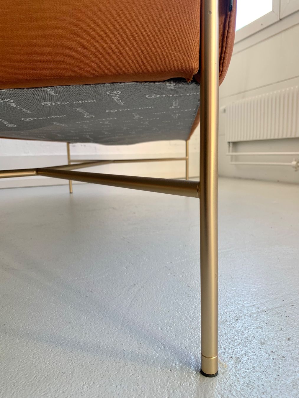 Poltrone: Sitzsystem / Raumtrenner Chill-Out High von Tacchini – Usato da Bern venduto da Fraeuleinhonig 9