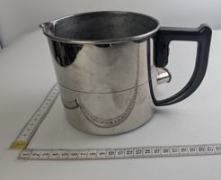 Antik / Vintage THERMA Wasserkocher aus Metall mit Skala