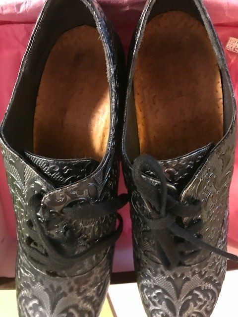 Chie Mihara Damenschuhe: Chie Mihara Damenschuh Grösse 42 – Gebraucht aus Zürich von Silberdrache 2