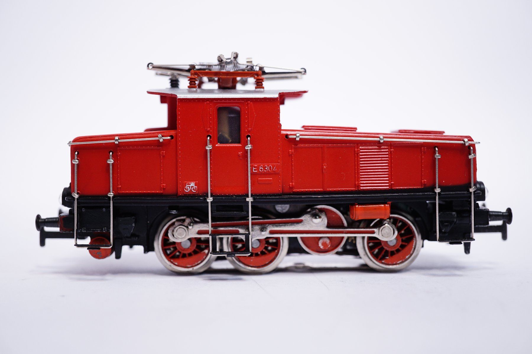 Märklin Modelleisenbahnen: 3å Märklin 2875 DB E 63 Behälterwagenzug – Gebraucht aus Uetendorf von tigermuegi 3