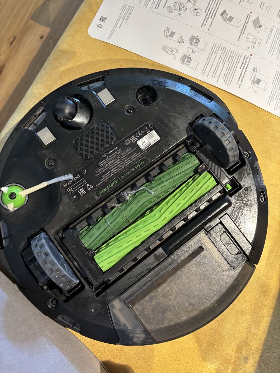 Irobot Aspirapolveri & Accessori: Roomber i7 Saugroboter Clean Robot – Usato da Thalwil venduto da ver_j2lw 3