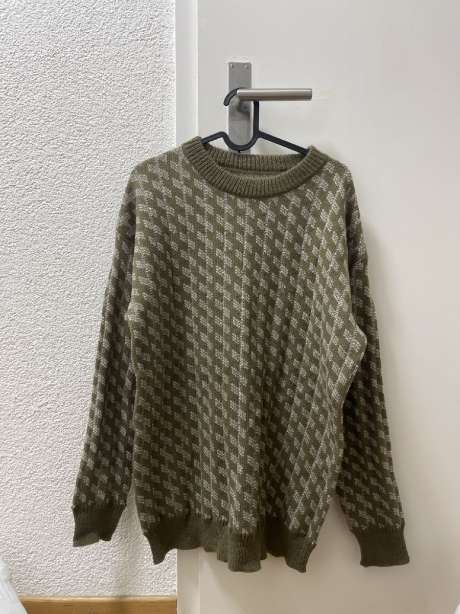 Maglioni & Felpe: Strickpullover, Olivgrün gemustert, Top Zustand, Grösse L – Nuovo (secondo la descrizione) da Zuchwil venduto da matsinho