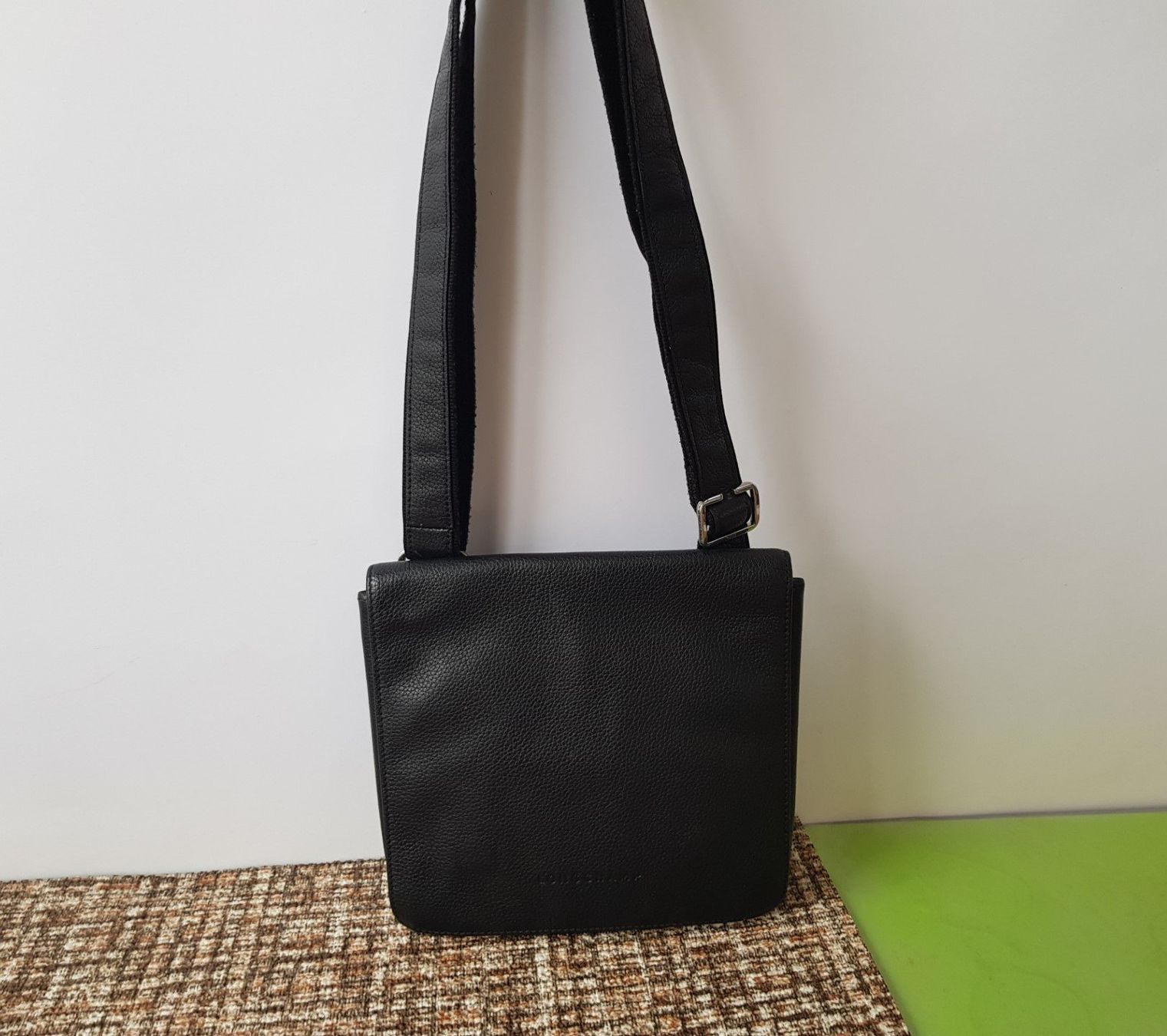 Longchamp Borse: Original Longchamp Umhängetasche – Usato da Basel venduto da Birs868