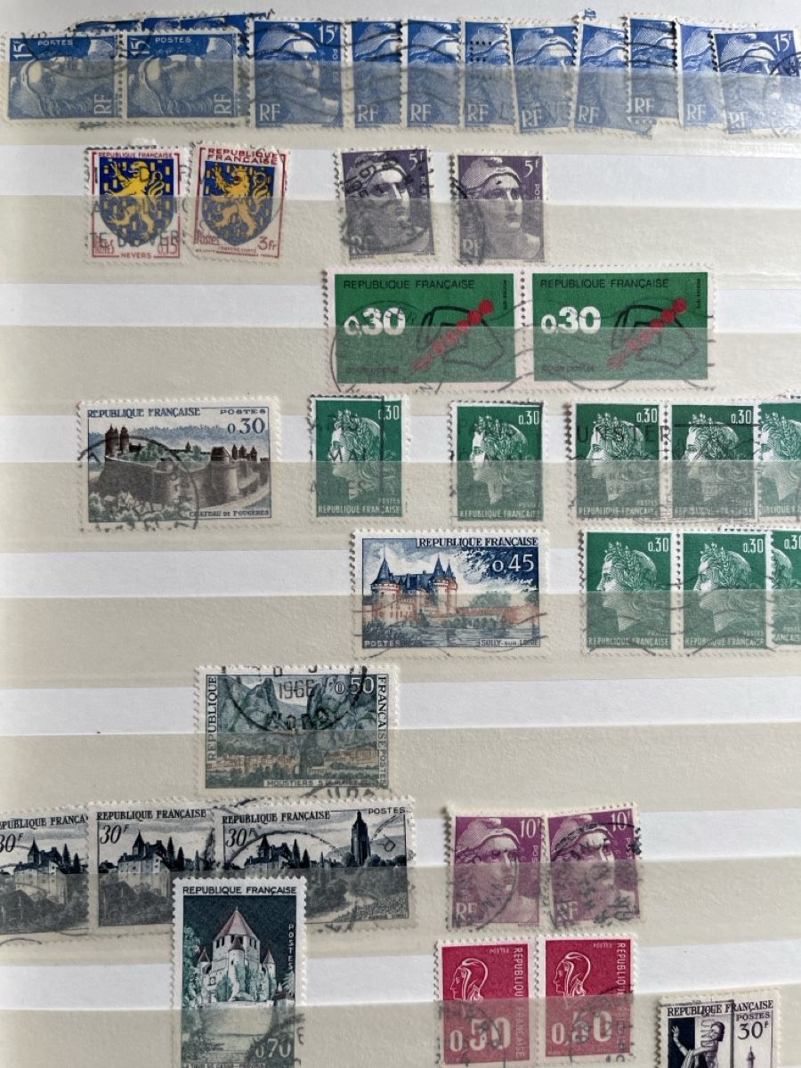 Tutti i francobolli: Sammlung Frankreich Briefmarken – Usato da Zürich venduto da pantelicarsenije 1