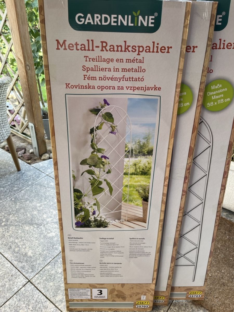 Sonstige Gartendekorationen: OVP Metall-Rankspalier 3 Stk – Neu und originalverpackt aus Dübendorf von Gfenni 1